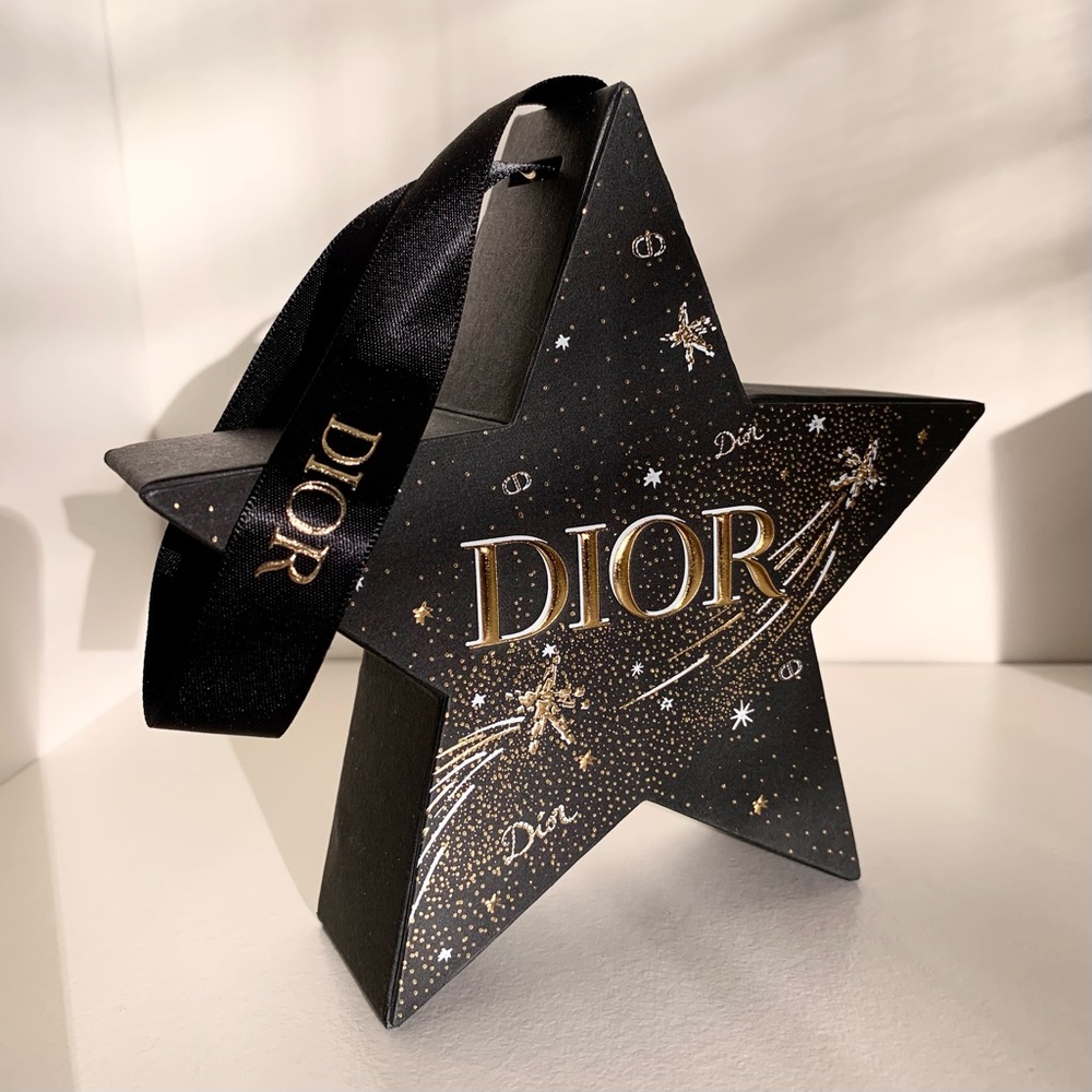 NWOT Dior star box ornament with secret compartment